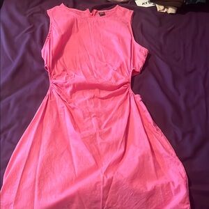 Elegant Pink Sleeveless Dress